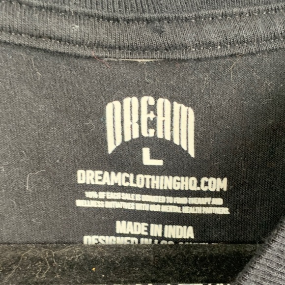 Peanuts Black Tee with Yellow Accents dream clothing Charlie Brown - Picture 2 of 15